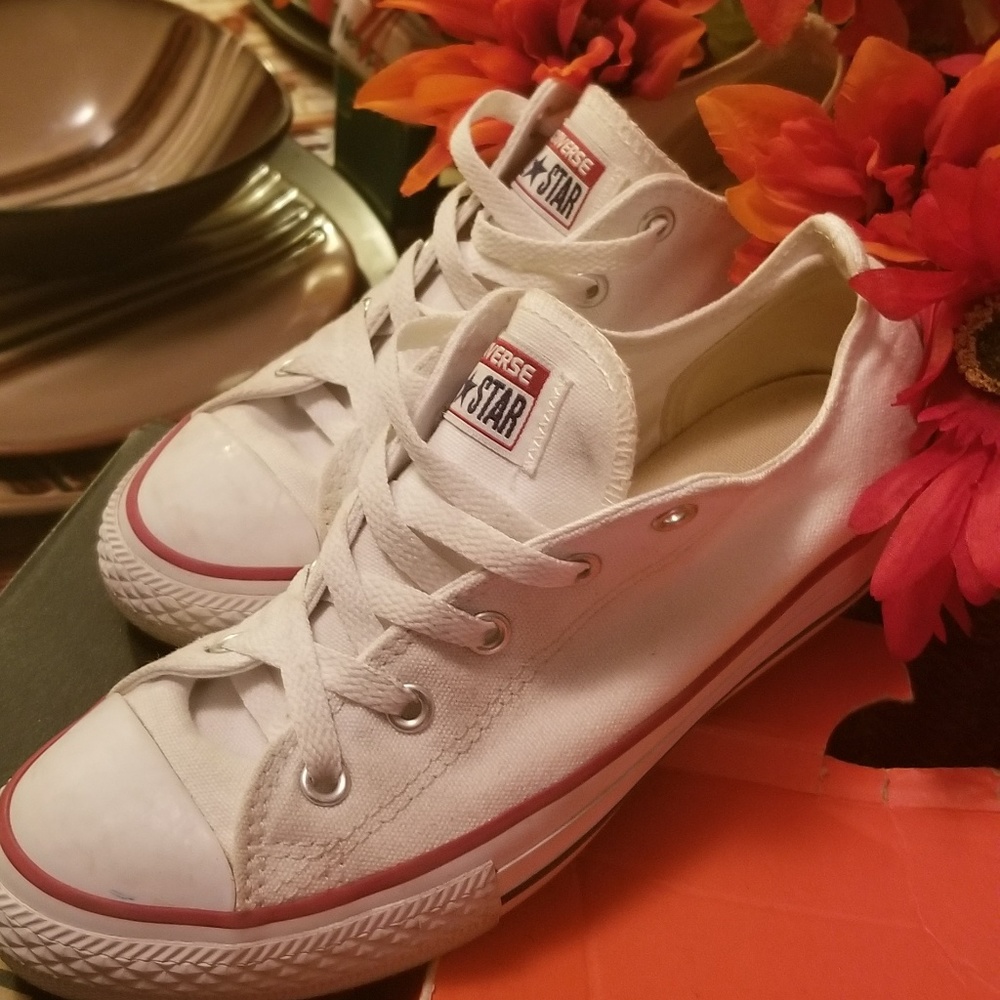 Converse " Chuck Taylors"